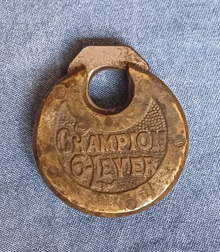 Champion lever padlock brass - champion,