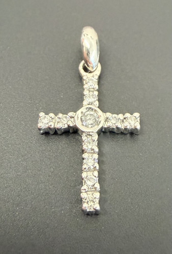 9ct 375 white gold 10ct - 9ct, 0.10ct