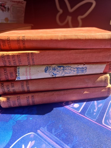 Richmal crompton william - crompton, book