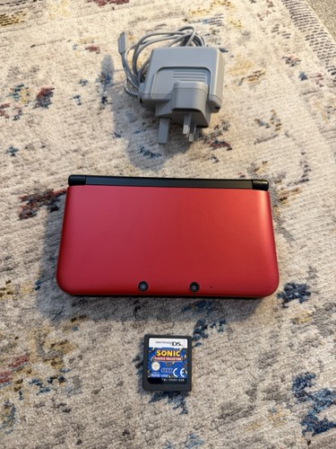 Red nintendo 3ds vgc with - xl,