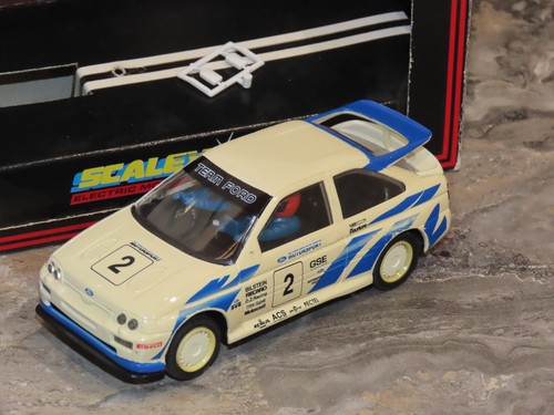 Ce203 scalextric car - 1:32,