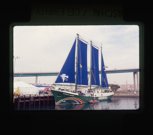 1992 greenpeace boat - 1992,