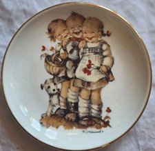 An MJ Hummel Mini Collector Plate- Follow The Leader. One Of A Series.