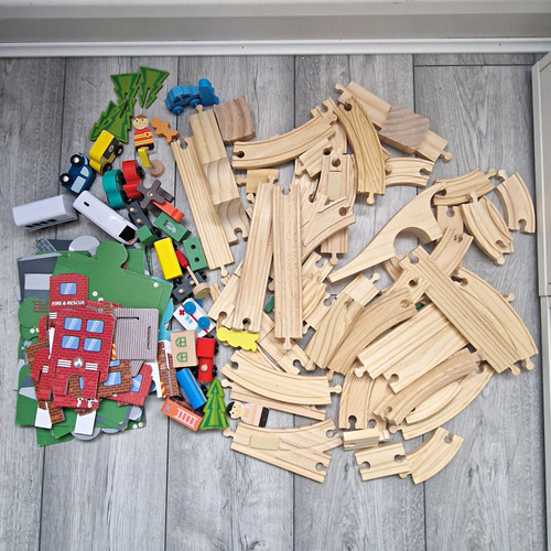 Little town wooden - little, track