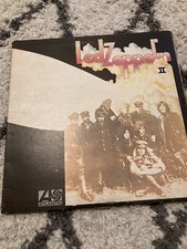 Led Zeppelin- led zeppelin ii