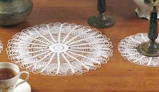 Crochet pattern copy 4311.    Doilies.  8 & 13 inches.   Cotton