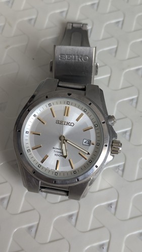 Seiko kinetic titanium ska765 - seiko,