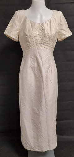 Berketex raw silk empire style - raw,