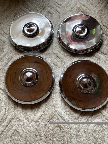 Chrome hubcaps - chrome,
