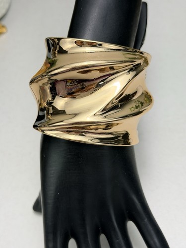 Zara rigid gold - rigid,