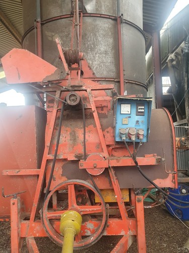 Pto driven agricultural grain - driven,