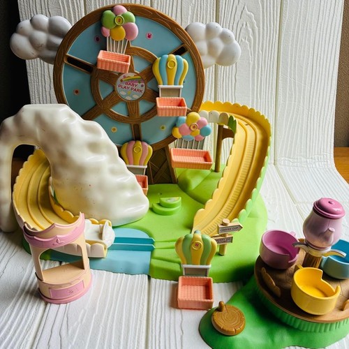 Sylvanian families baby - families, play
