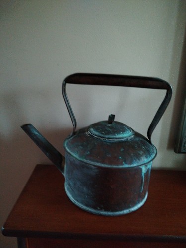 Antique large heavy copper - large,