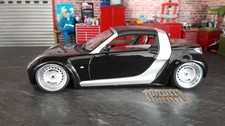 1/18 Smart Roadster, Diecast Car, Modified.