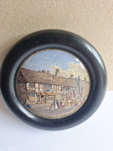 Antique prattware pot lid - antique,