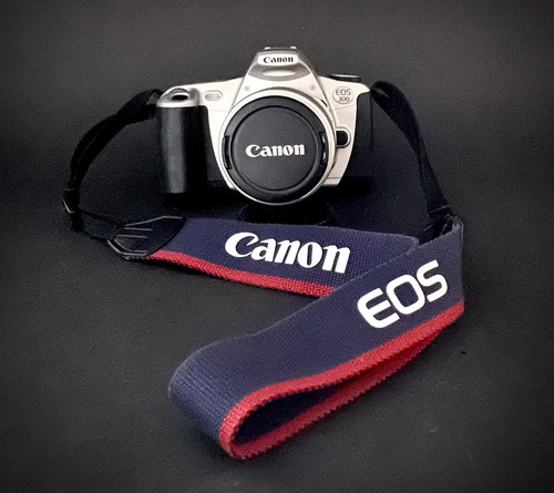 Canon eos 300 slr - film, camera