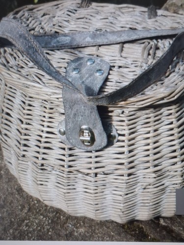 Vintage anglers fishing - a,