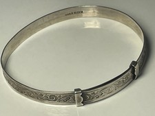 Vintage 1956 sterling silver '925' engraved bangle bracelet 8.46g hallmarked