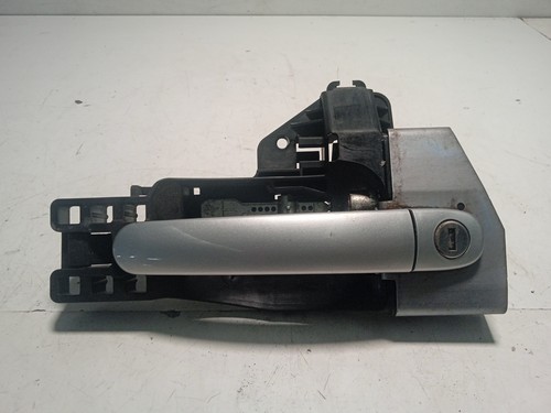 8j02837886 exterior right - exterior,