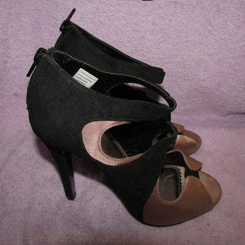 Stunning pair new - pair, of