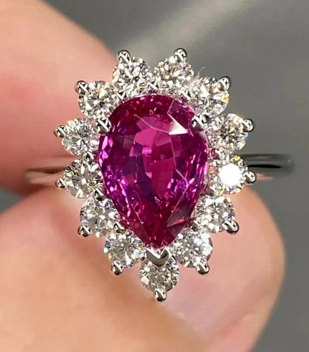 Pear cut pink sapphire - ct,