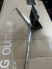 ORIGINAL TV STAND FOR 55” SAMSUNG PLUS FITTING SCREWS MODEL UE55MU6670U