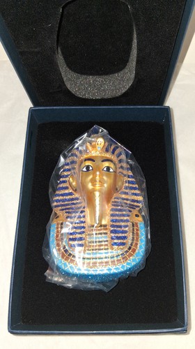King tut the - treasures, of