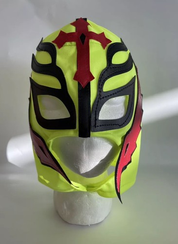 Rey mysterio jnr - mysterio, superstar