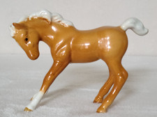 Beswick Palomino Gloss  Standing Foal Designed by Arthur Gredington no. 1085