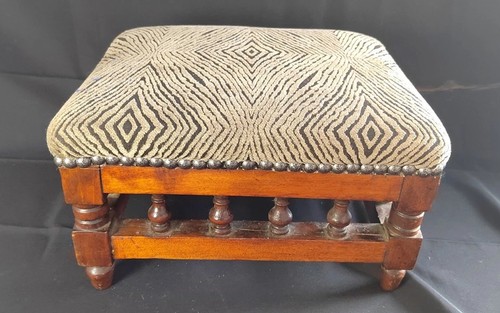 19th century turned spindle - 19th,