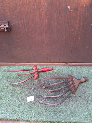 Vintage garden hoe heads - x2,