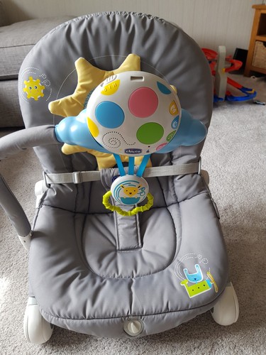 Chicco balloon baby bouncer - balloon,