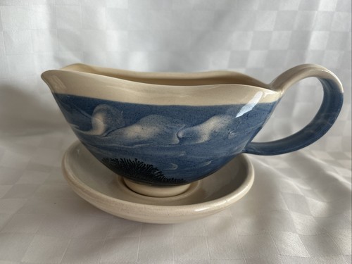 Boscastle pottery gravy boat - pottery,