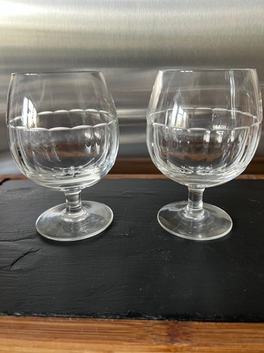 Two crystal glasses - two,