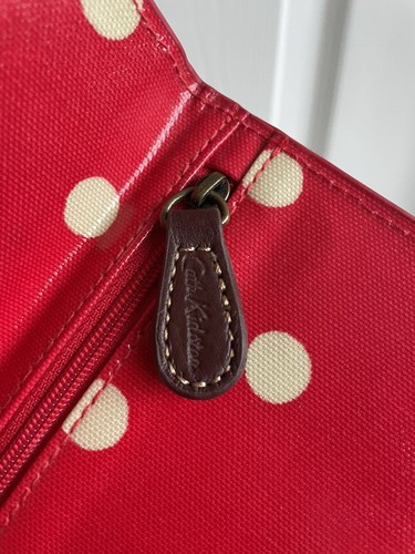 Cath kidstontravel - ,