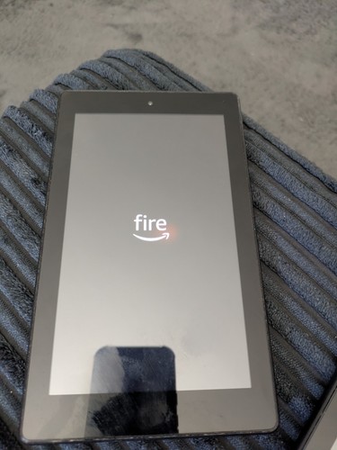Amazon fire 8gb wifi - amazon,