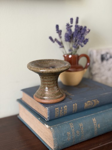 Shabby chic cottagecore - shabby, small