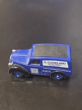 LLEDO 1968 MORRIS VAN - G