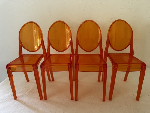 Size doll chair after starck - doll,