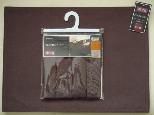 Bnwt dunelm madeira place - bnwt,