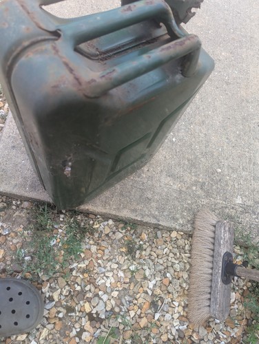 20litre jerry can - jerry, metal