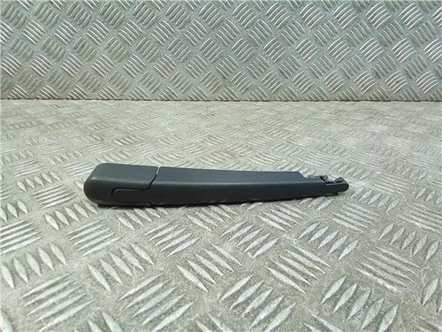 Rear wiper arm - rear,