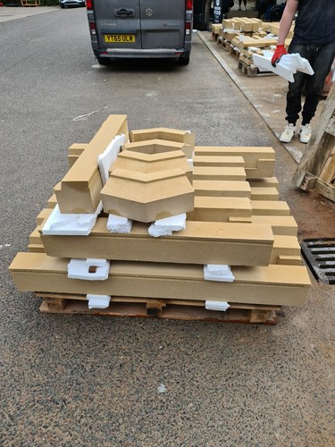 Cast stone bay window - window, cills