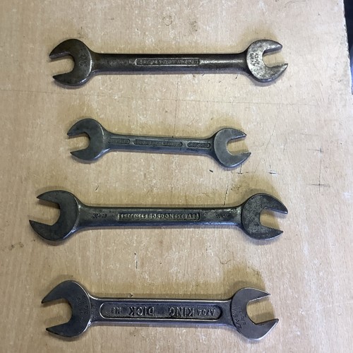 Job lot king - lot, bedford