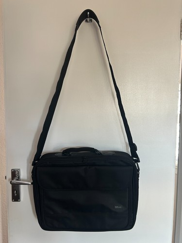 Trust inch notebook - notebook, carry