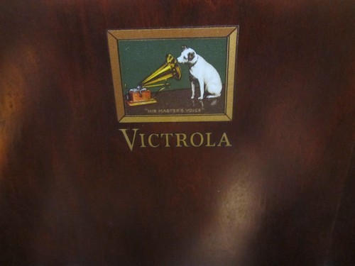 Vtg rca victor victrola model - vtg,