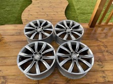 GENUINE VOLKSWAGEN T-ROC 18