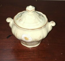 Vintage Royal Doulton Norfolk Sugar Bowl With Lid Lambethware Beige 