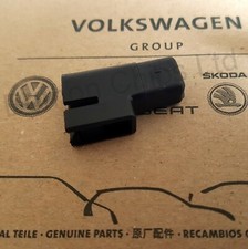 NEW GENUINE VW T5 T5.1 T6 Caravelle Diesel Fuel Filler Flap Plastic Cap Catch