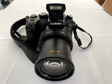 Panasonic LUMIX DMC-FZ2000